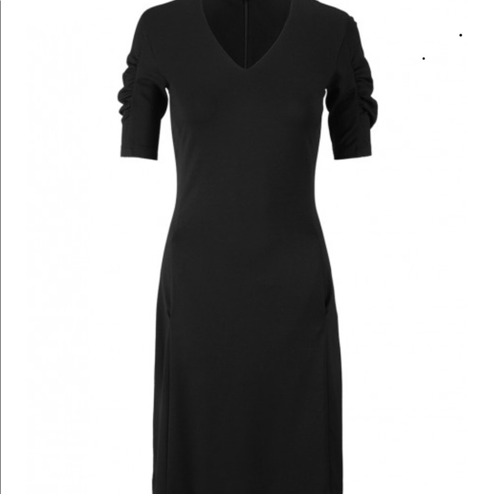 Cabi Minimalist Dress 👗’19
